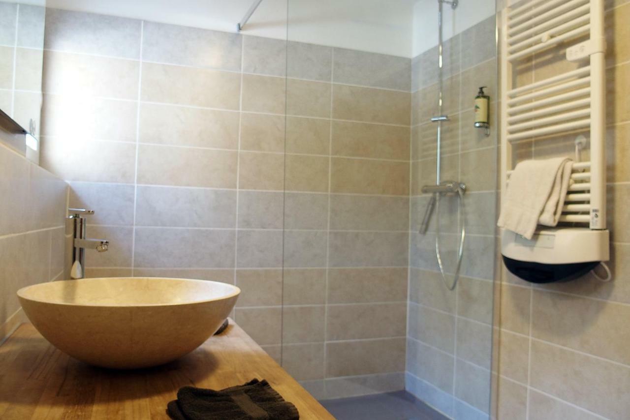 Logis Hotel - Auberge De L'Helix Rosoy  Екстериор снимка